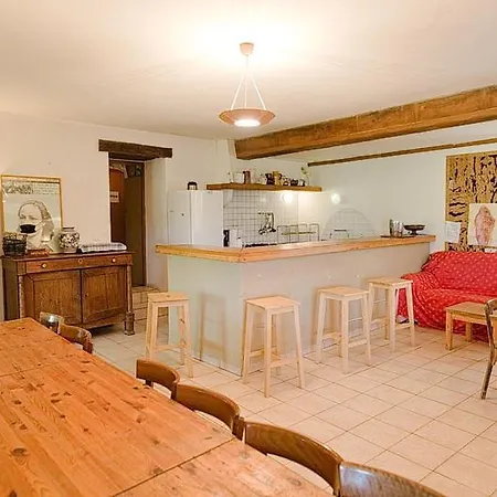 Les Magnans Holiday home