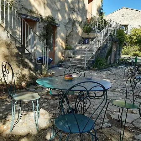 Les Magnans Holiday home Pierrerue (Alpes-de-Haute-Provence)